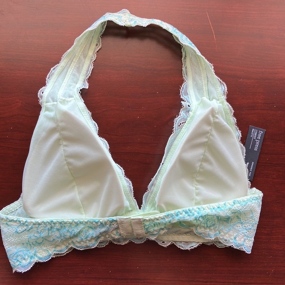 Bralette, size M. NEW! - Picture 9 of 9